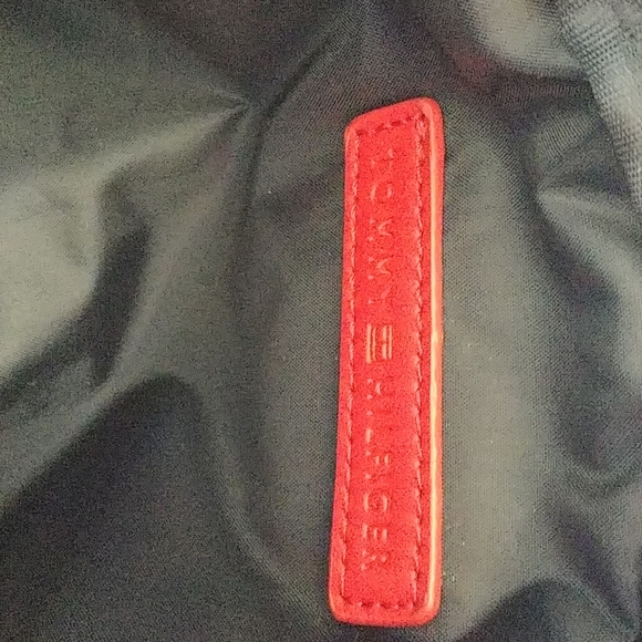 Tommy Hilfiger signature makeup bag - Picture 7 of 8